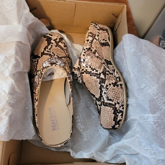 Kenneth Cole Reaction Glam 2.0 Jewel Mule Faux Reptile Skin Slip On Mules - Picture 7 of 12